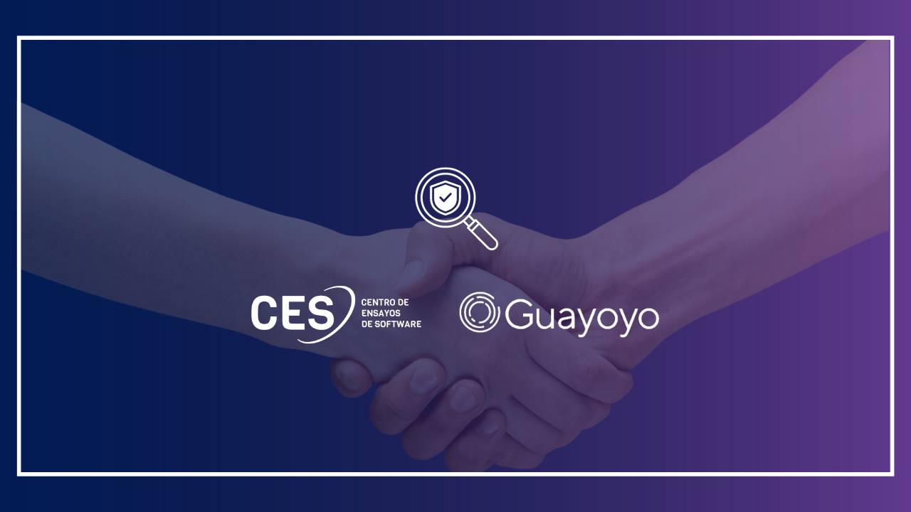 manos estrechándose con logos de CES, Guayoyo e ícono de ciberseguridad